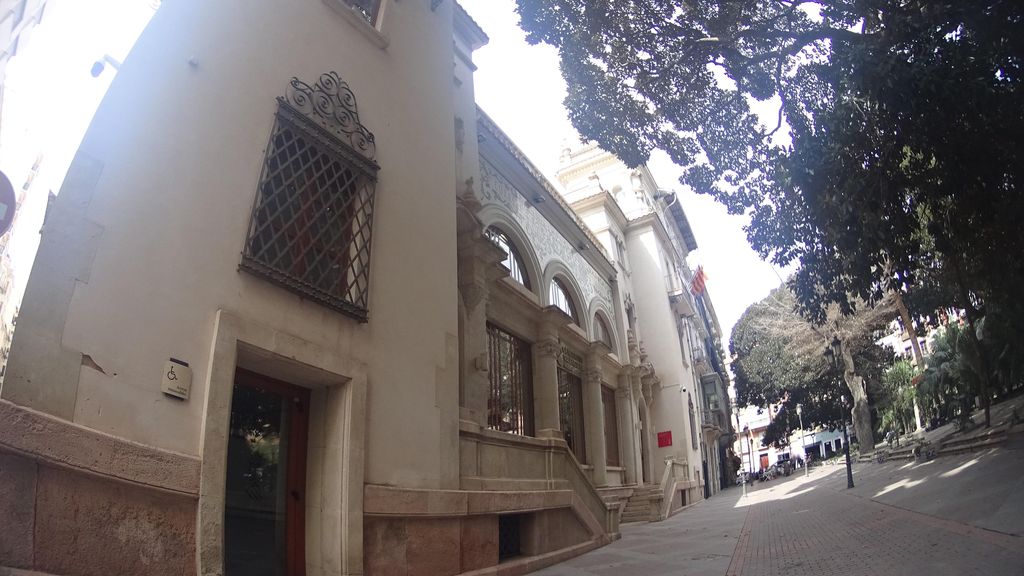 La barra de César Anca