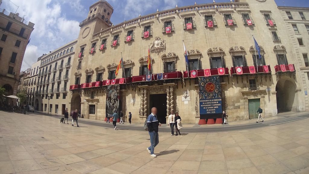 Plaza 2